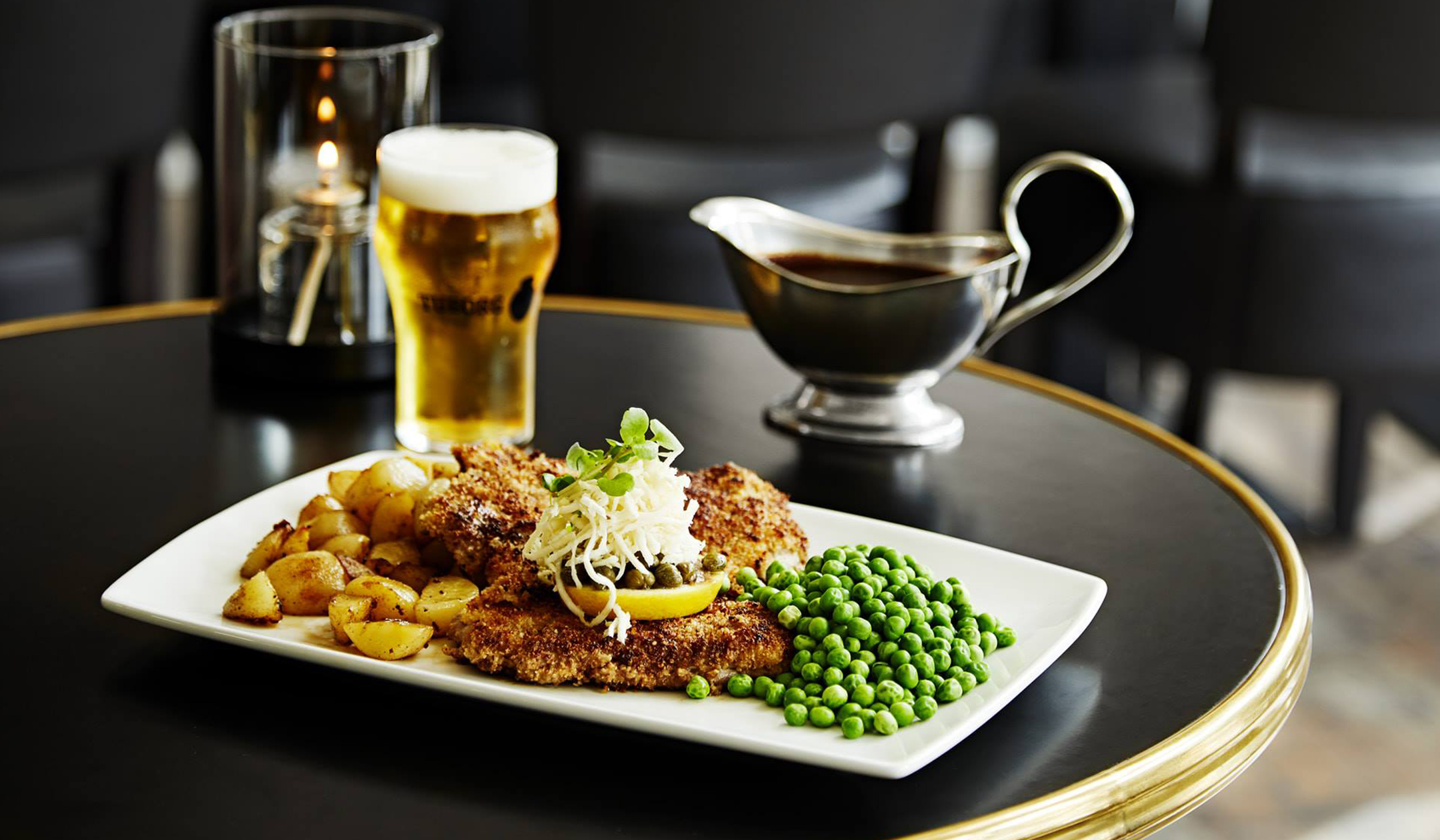 Daddysrestaurant-og-cafe_topfoto_wienerschnitzel_2160x1260